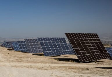 Unas placas solares instaladas por Melfosur